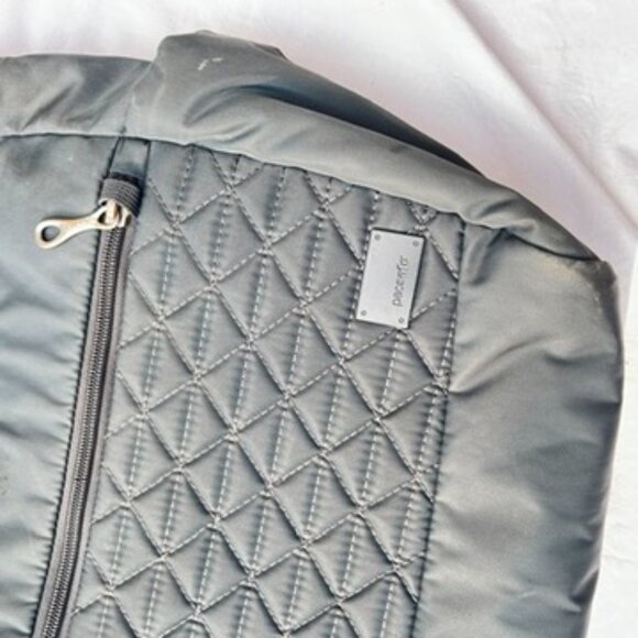 PacSafe Citysafe CS-Series TravelSmith Grey Travel Luggage Quilted Shoulder Bag! - Picture 3 of 16